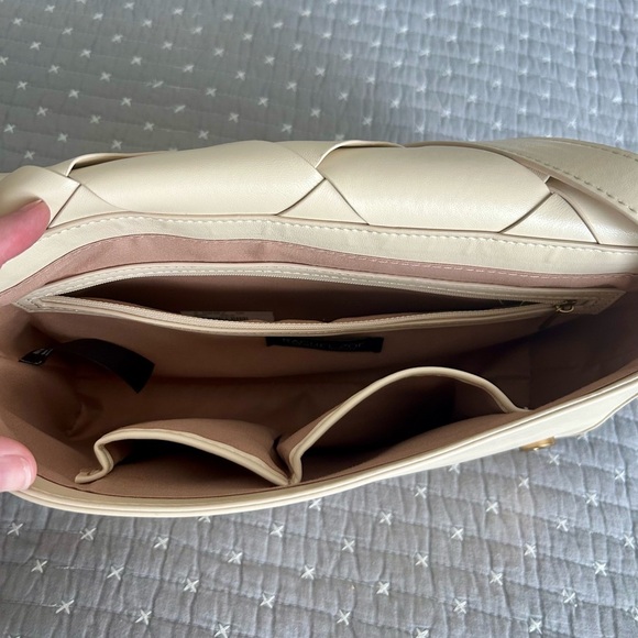 Rachel Zoe Cream Quilted Shoulder Bag - Picture 6 of 9